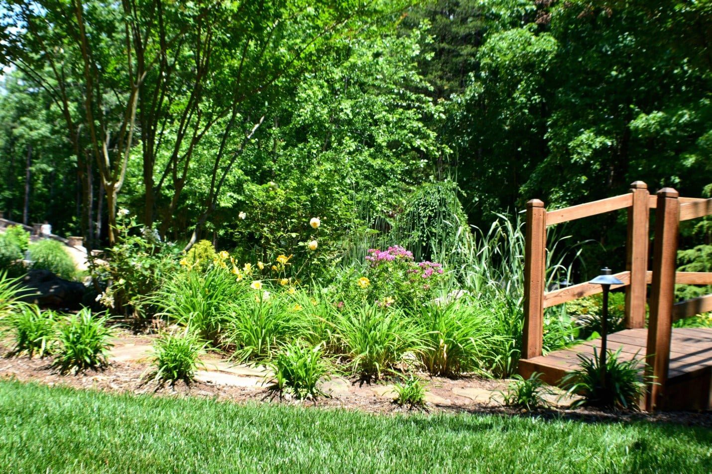 Top Ten End of Summer Landscaping Tips