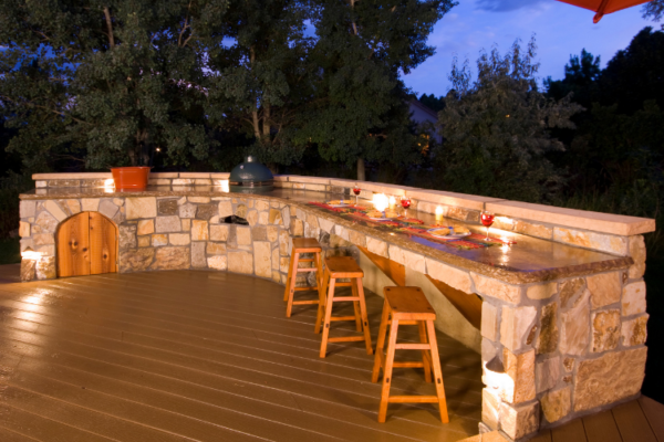 outdoor kitchen